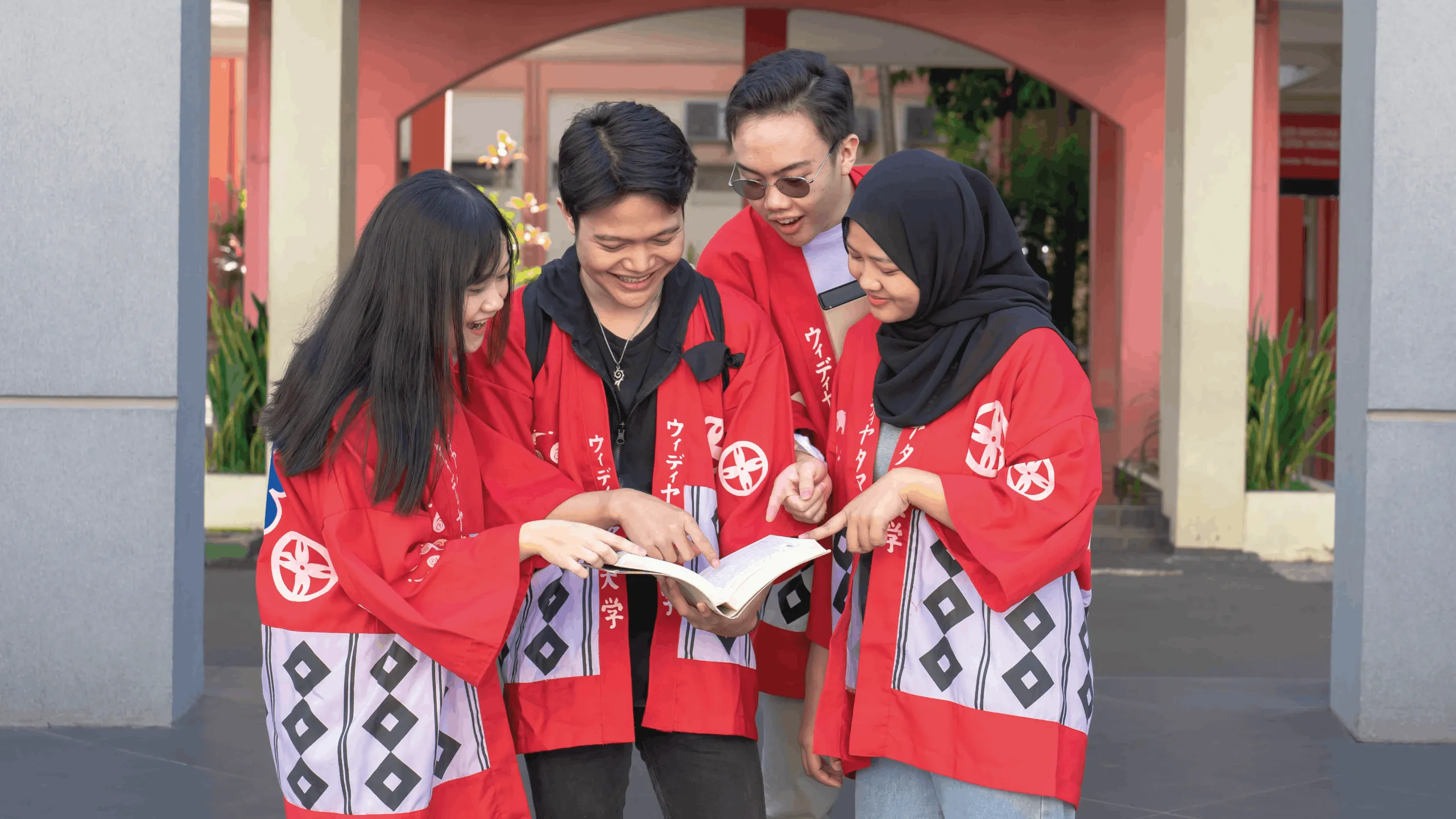 Mahasiswa Program Studi Japanese for Business and Tourism D3 Universitas Widyatama