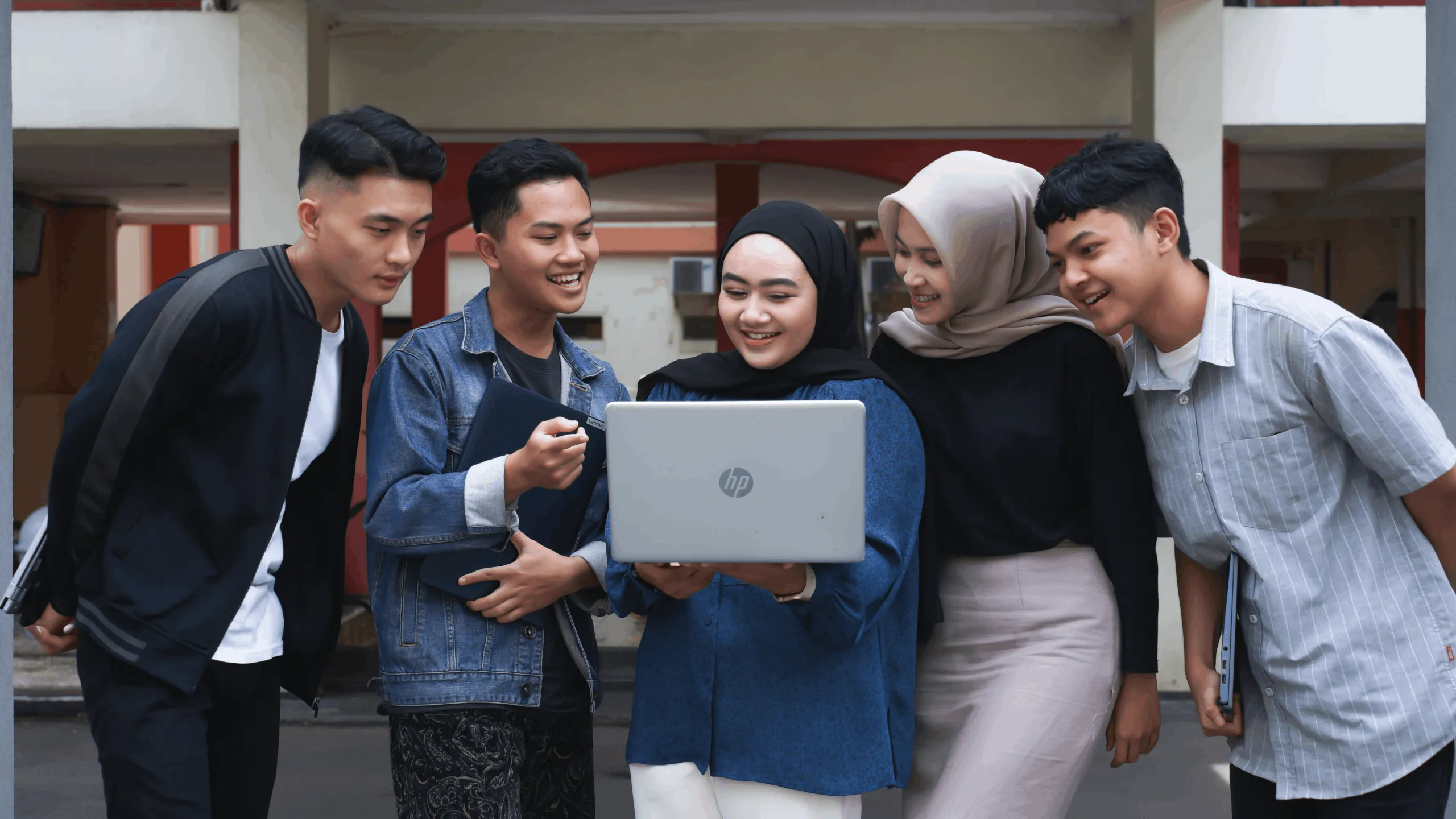 Mahasiswa Program Studi Sistem Informasi S1 Universitas Widyatama